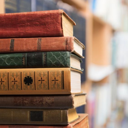 Which English class is more LIT?